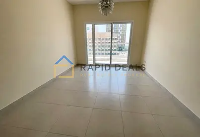 Studio Apartment with Balcony | Modern Layout