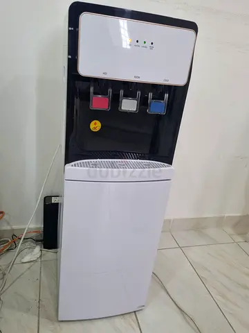 Water dispener for sale . Please call 0586699588