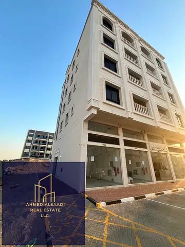 new building excellent income ROI 8 percent residential and commercial