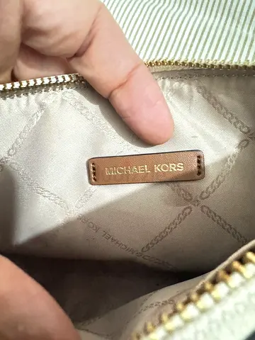 Michael Kors beige leather handbag - preowned, good condition