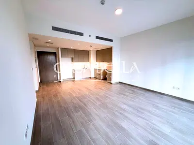 Luxury Beachfront Living | Investment Opportunity