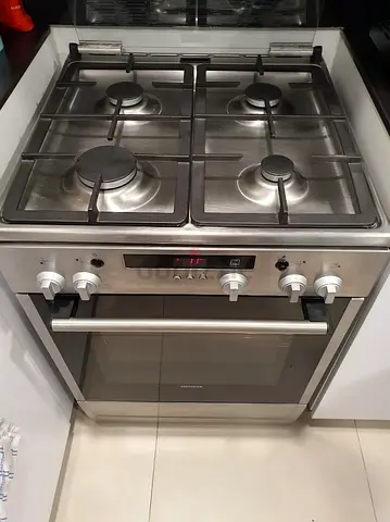 Siemens New model 4 Burner Full Gas Cooker 60cm
