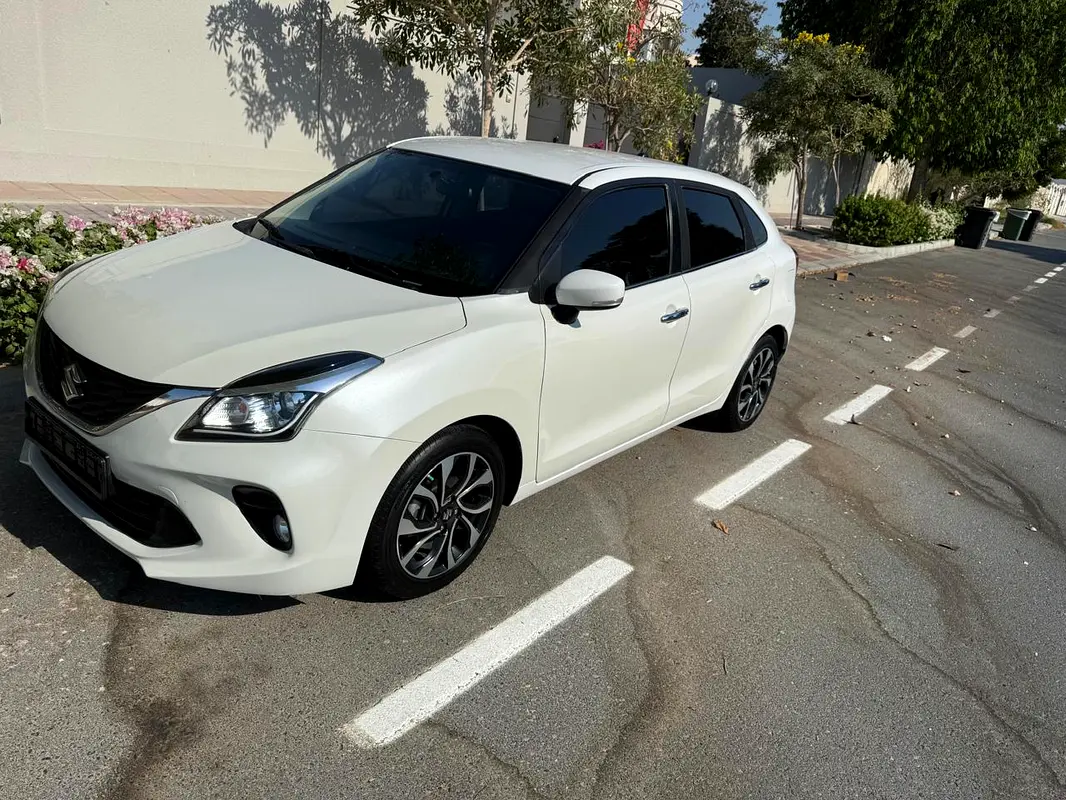 Suzuki Baleno 2020 — photo 1 of 20