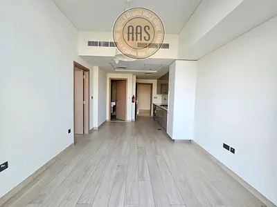 Huge Spacious luxurious ac free with amenities free