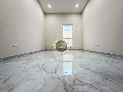 Prime Location/ Ready To Move/ Tawtheeq Available/ No Commission