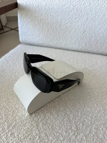 Prada sunglasses full set