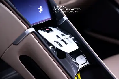 صورة 16 لـ 2024 Ferrari ROMA