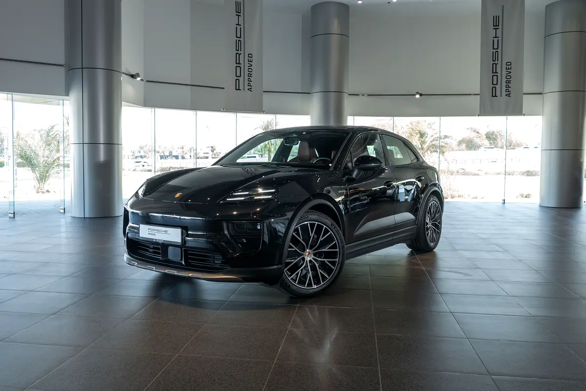 Porsche Macan 2025 — photo 1 of 20