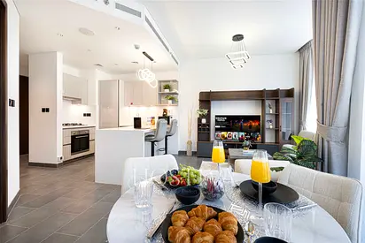 Elegant Crest Tower Living | Burj View