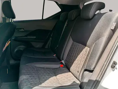 2022 Nissan KICKS 照片 11