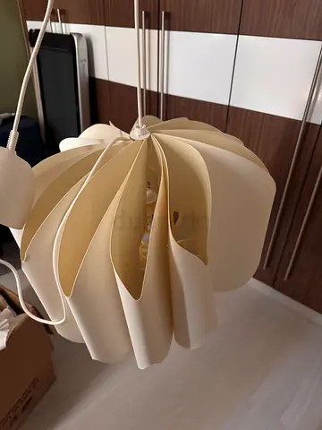 Modern cream pendant ceiling lamp - sculptural design