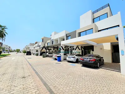 Single Row | 5BR+ Maid Room Villa | Bloom Garden
