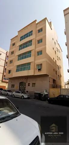 للبيع بناية استثمارية في النعيمية 1 عجمان | أرضي + 4 طوابق | 25 شقة | دخل سنوي 412 ألف درهم | موقع حيوي بعائد استثماري مميز