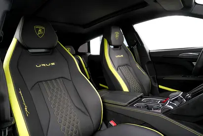 2023 Lamborghini URUS — миниатюра 13