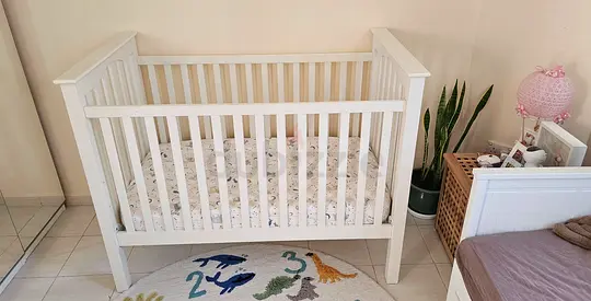 Pottery Barn Kendall Convertible Crib with Mattress and Bedding