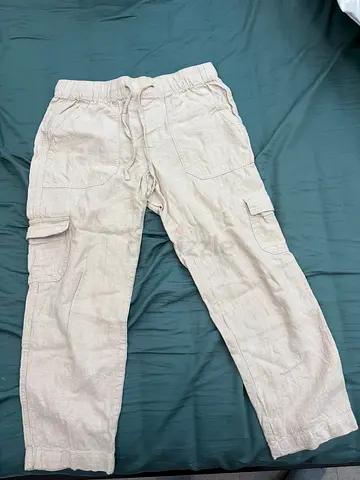 Women’s canvas beige pants