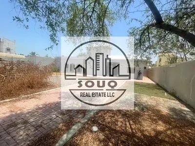 4 BR Villa with Private Garden in Northern Emirates