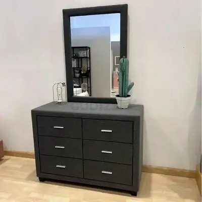 Brand new Gray 6-Drawer Dresser with Mirror - Modern Bedroom Chest