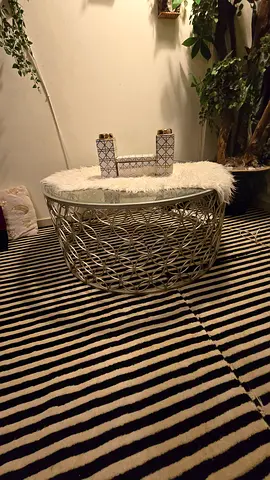 BEAUTIFUL LUXURY HOME CENTER ROUND SHAPE CENTER TABLE ONLY 250