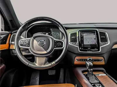 صورة مصغرة 10 لـ 2021 Volvo XC90