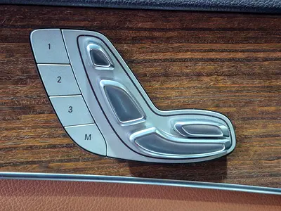 صورة مصغرة 13 لـ 2020 Mercedes-BENZ C-CLASS