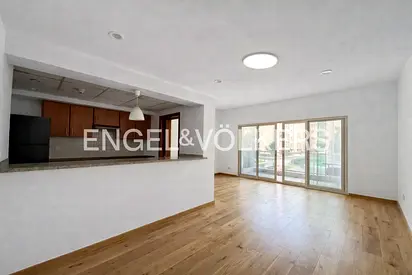 Fully Furnished l Swimming Pool View l Vacant