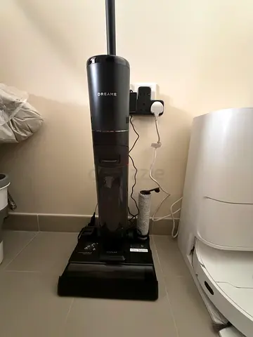 Dreame H12S Wet  Dry Vacuum Cleaner – Like New, Quick Sale