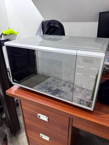 LG 30 Liter Grill with Quartz Grill Microwave Oven - Silver, MH7040SS FREE DELIVERY +WARRANTY