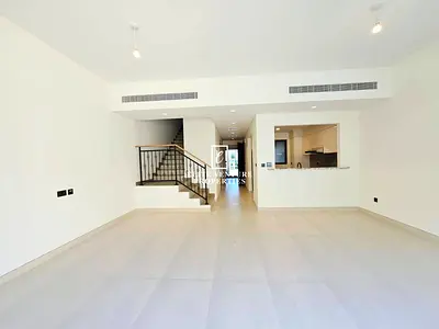 COMMUNITY VIEW | BRAND NEW | HUGE LAYOUT