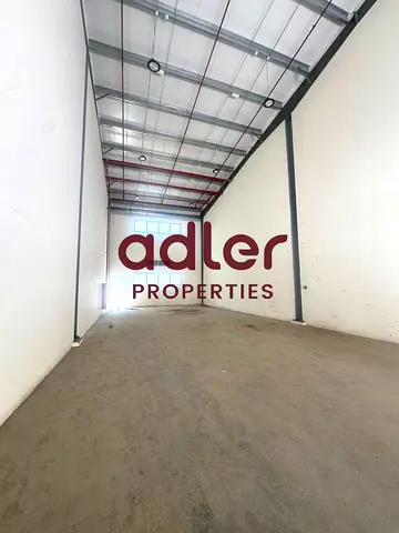 FUNCTIONAL WAREHOUSE | STRATEGIC COMMERCIAL LOCATION | SPACIOUS | ACCESSIBLE | BUSINESS READY | CONTACT US TODAY