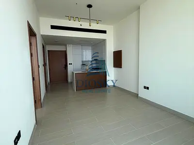 Luxury Apartment | High Floor | Ready to Move