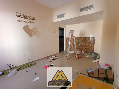 غرفة وصالة للإيجار بالجرف 2، مطبخ مغلق، تكييف مركزي، صيانة مجانية، 28 ألف، 6 دفعات.