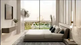 Golf Views 2BR | Excellent Connectivity | Freehold