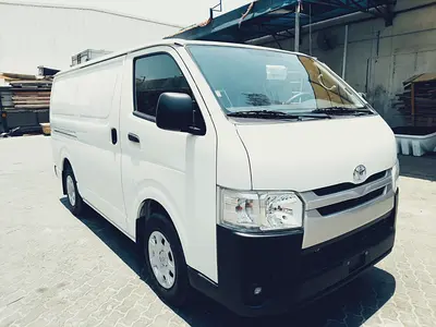 2026 Toyota HIACE 照片 1