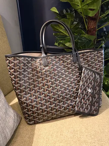 Authentic Goyard St. Louis pm classic black versatile high luxury travel stylish tote bag
