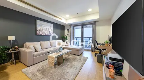 4 Cheques | Spacious | Fully Upgraded