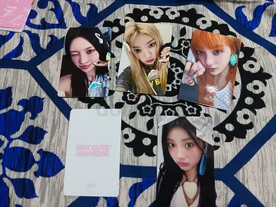 KPOP Illit photocards