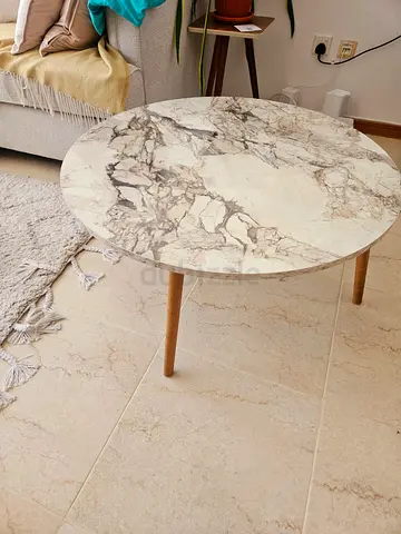 Round Marble-Effect Coffee Table with Wooden Legs — Excellent Condition