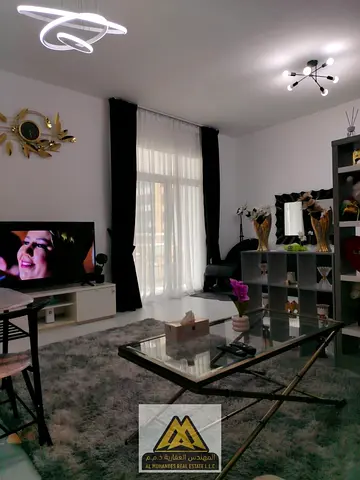For Sale – Fully Furnished Studio with Parking and Ready Investment Income in Horizon Towers | Easy Access