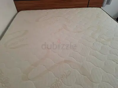 BED WITH MATTRESS
