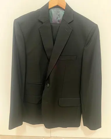 6 sets of Men Suits ( Jacket/Trouser/Waistcoat)