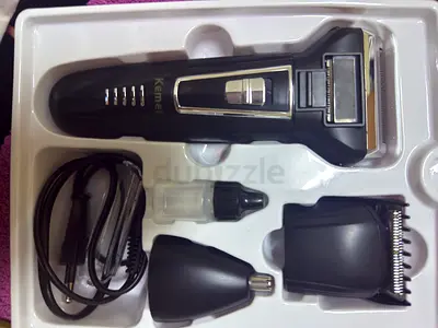 Kemei cordless electric shaver and trimmer set - lightly used