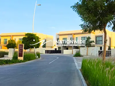 Vacant|Duplex 4BR|Stylish Layout|Prime Area