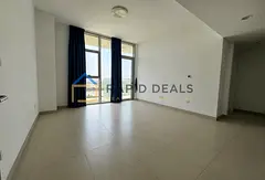 1BR Bright Apartment with Balcony - Vacant Unit