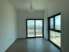 Bright &amp; Elegant | | Spacious Layout | Community Views