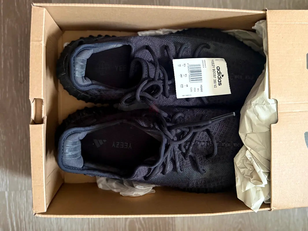 yeezy boost 350 authentic box Yeezy Boost 350 V2 Empty Shoe Box Size 11 US - Tag Authentic Adidas