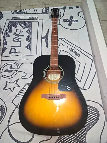 Epiphone Acoustic Guitar DR 100- Sunburst, Very Good Working Condition
