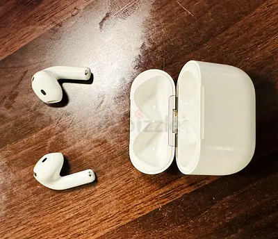 Apple airpods 4 with active noise cancellation