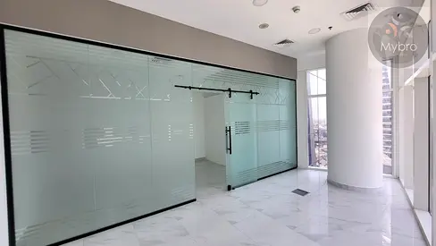 Corner Office | Park Lane Tower | Downtown City View