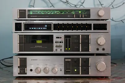 Pioneer hifi stack -Made in Japan -220 volts